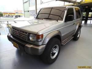 Mitsubishi Montero