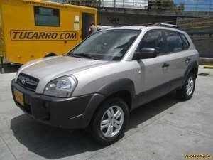 Hyundai Tucson GL MT 2000CC 4X4