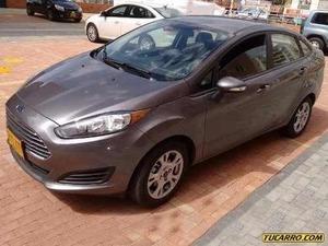 Ford Fiesta SE MT 1600CC AA ABS AB CT