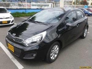 Kia Rio SPICE MT 1200 CC 4P