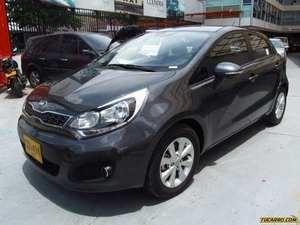 Kia Rio SPICE MT 1250CC AA