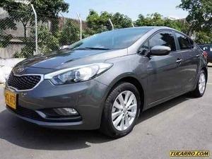 Kia Cerato PRO EX MT 1600CC