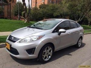 Ford Fiesta SE MT 1600CC AA