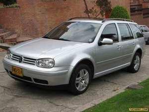 Volkswagen GOLF VARIANT AT 2000CC 5P