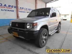 Mitsubishi Montero