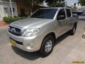 Toyota Hilux IMV MT 2500CC 4X4 TD