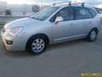 Kia Carens RONDO EX MT 2000CC 1AB