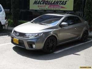 Kia Cerato Koup SX AT 2000CC 2AB ABS CT