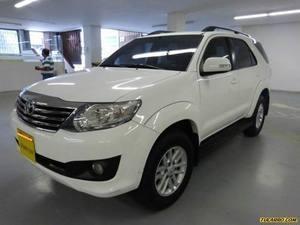 Toyota Fortuner 2.7L AT 2700CC 4X2