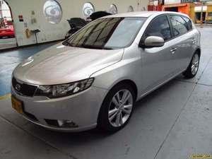 Kia Cerato Forte 1.6 HB AT 1600CC 2AB ABS