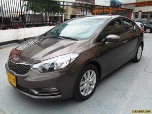 Kia Cerato PRO EX MT 1600CC