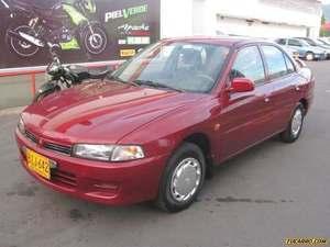 Mitsubishi Lancer GL MT 1300CC