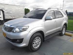 Toyota Fortuner 2.7L AT 2700CC 4X2