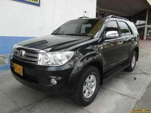 Toyota Fortuner 2.7L AT 2700CC 4X4