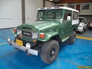 Toyota FJ