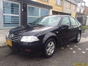 Volkswagen Jetta CLASSIC MT 2000CC AA