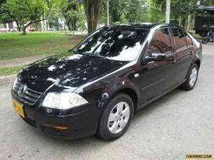 Volkswagen Jetta CLASSIC MT 2000CC AA