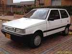 Fiat Uno MIO MT 1000CC 3P