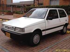 Fiat Uno MIO MT 1000CC 3P