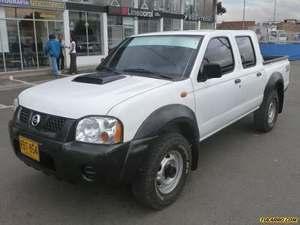 Nissan Frontier NP300 MT 2500CC 4X4 DIESEL