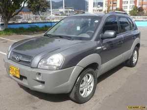 Hyundai Tucson GL MT 2000CC 4X4