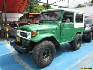 Toyota FJ