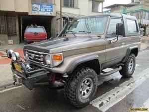 Toyota Land Cruiser 78 MT 4000CC