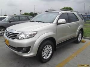 Toyota Fortuner 2.7L AT 2700CC 4X2