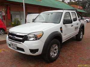 Ford Ranger XLT MT 2500CC 4X2 AA USA