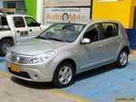 Renault Sandero DYNAMIQUE MT 1600CC 8V AA