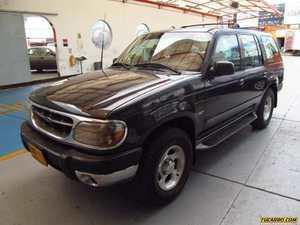 Ford Explorer XLT MT 4000CC