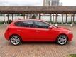 Kia Cerato Forte 1.6 HB MT 1600CC 2AB ABS