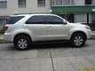 Toyota Fortuner SR5 AT 3000CC TD 4X4