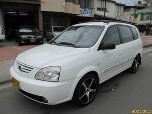 Kia Carens LX MT 2000CC