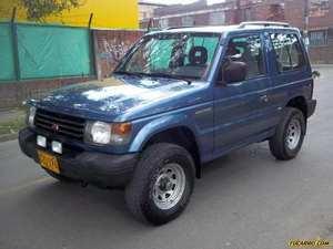 Mitsubishi Montero HARD TOP V11 MT 2400CC 3P AA