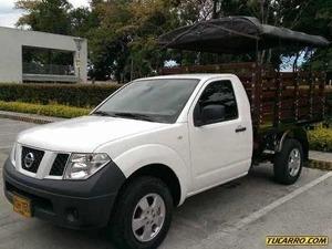 Nissan Navara MID MT 2500CC 4X4 TD 2 AB ABS