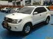 Toyota Fortuner SR5 MT 3000CC TD 4X4