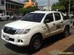 Toyota Hilux 2.4 MT 2400CC 4X4