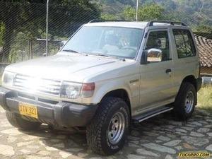 Mitsubishi Montero