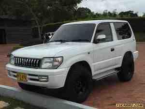 Toyota Prado SUMO MT 2.7 3P