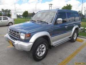 Mitsubishi Montero WAGON V6 MT 3000CC