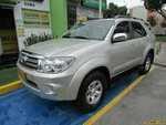 Toyota Fortuner URBANA AT 2700CC AA AB ABS