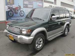 Mitsubishi Montero WAGON V6 MT 3000CC