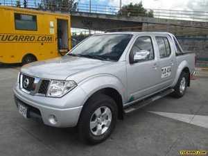 Nissan Navara MID LUJO MT 2500CC 4X2 TD