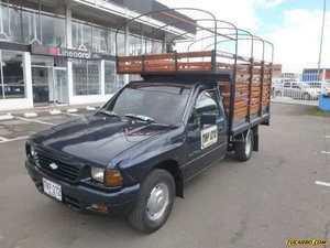 Chevrolet LUV TFR MT 2300CC 4X2 LARGA