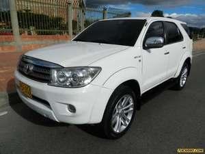 Toyota Fortuner URBANA MT 2700CC AA AB ABS