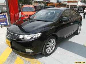 Kia Cerato Forte 1.6 MT 1600CC 2AB ABS