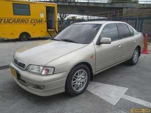 Nissan Primera GXE AT 2000CC