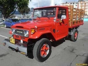 Toyota FJ FJ 45 Land Cruiser