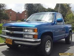 Chevrolet Silverado K1500 [STEPSIDE] Z71 AT 5700CC 4X4